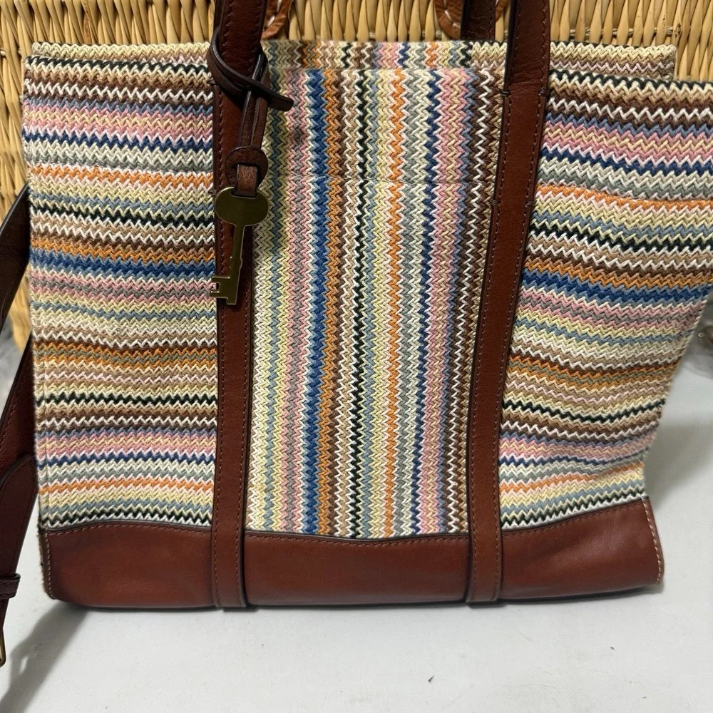 Fossil Carmen Tote Southwest Stripe Knit Leather Handles Boho Satchel Bag - Picture 4 of 6